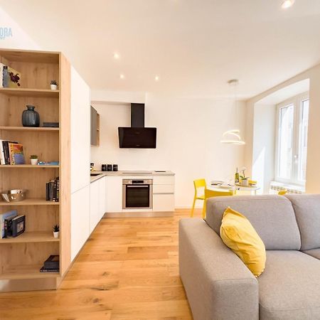 Cassa Di Risparmio 11 Tirabora Short Rent Трієст Екстер'єр фото
