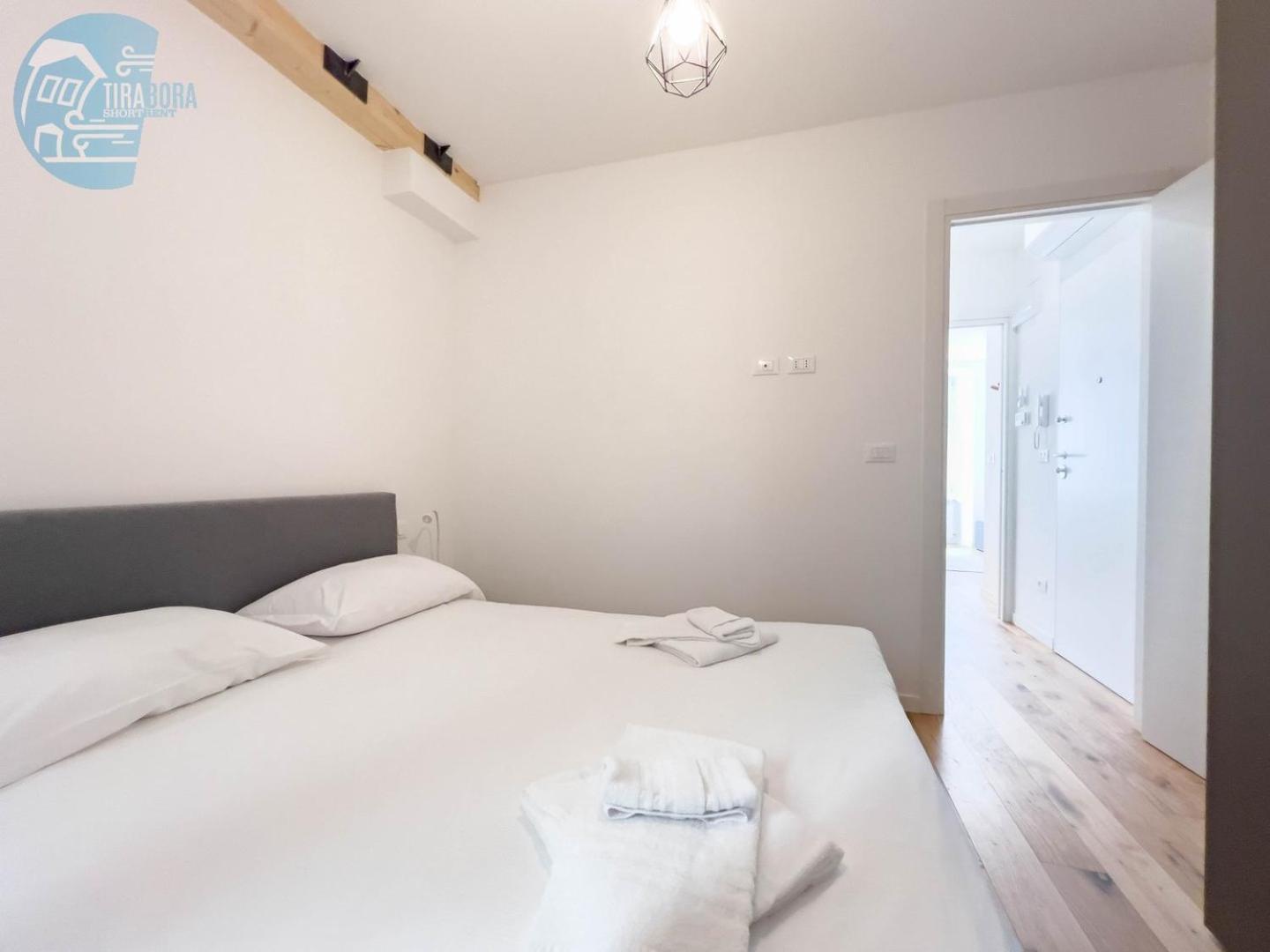 Cassa Di Risparmio 11 Tirabora Short Rent Трієст Екстер'єр фото